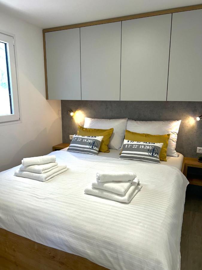Fjaka Luxury Mobile Home - Oaza Mira Camping Croatia 德拉格 外观 照片