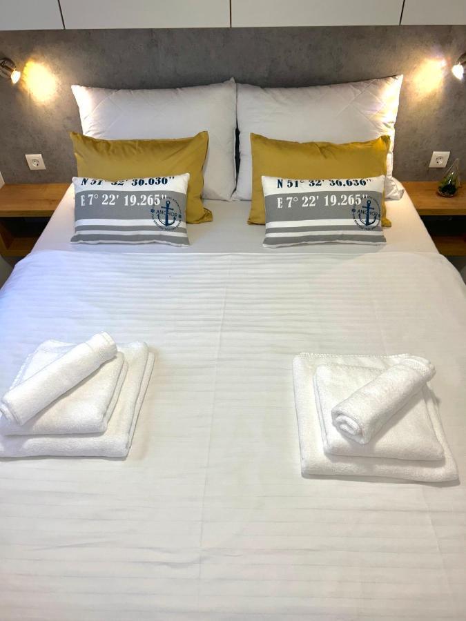 Fjaka Luxury Mobile Home - Oaza Mira Camping Croatia 德拉格 外观 照片