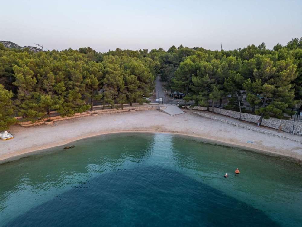 Fjaka Luxury Mobile Home - Oaza Mira Camping Croatia 德拉格 外观 照片